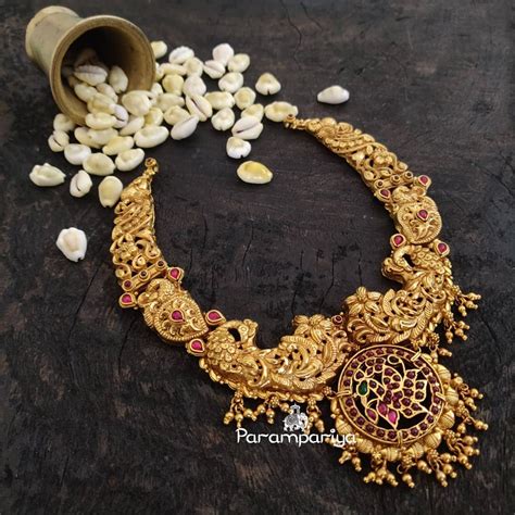 Light Weight Nakshi Necklace From Parampriya South India Jewels