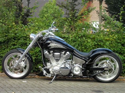 Thunderbike Wolfdog • Customized Yamaha Xv1600 Motorcycle