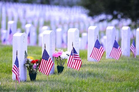 Can Spouses Be Buried In Veterans Cemeteries