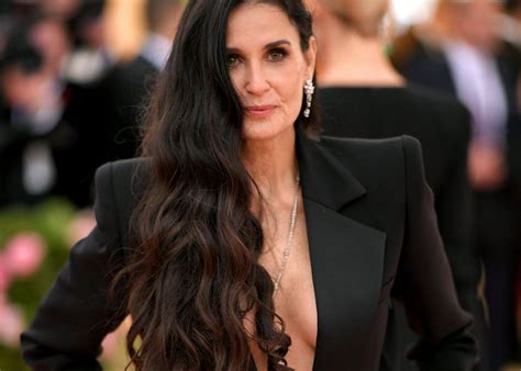 Demi Moore Enciende Instagram Posando En Bikini A Sus 58 Años El Diario Ny