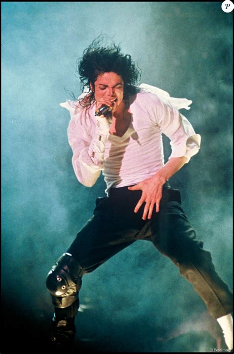 Michael Jackson En Concert à Londres En 1992 Tournée Dangerous