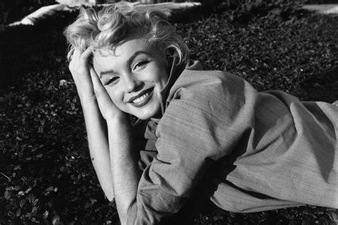 Marilyn Monroes Sexiness Comes From The Idea Of Her Naked — It Would Kill The Magic To Watch
