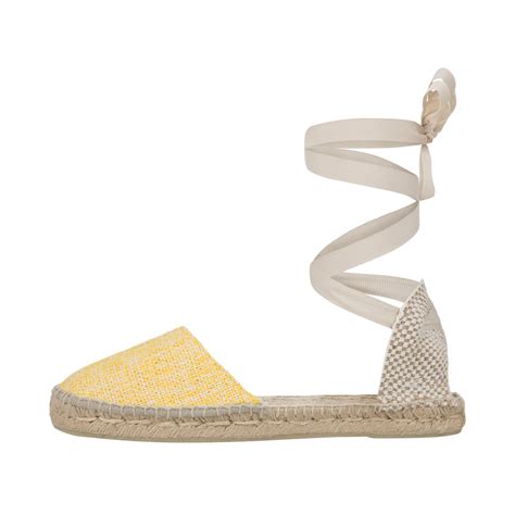 Die sohle besteht aus kordel/paketschnur (naturprodukt) kann also auch draussen getragen werden. Espadrilles Sandaletten gelb und offen - Sommerlatschen.de