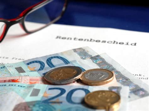 Regeln für die rente für langjährig und besonders langjährig versicherte. Rente mit 60: Welche Voraussetzungen muss man erfüllen ...