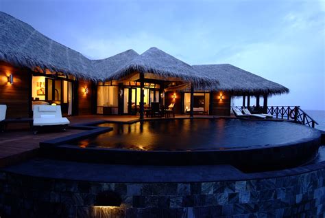 iruveli  serene beach house  maldives architecture design