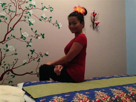 Pranee Thai Massage And Spa 17 Photos Massage Therapy 274 Madison