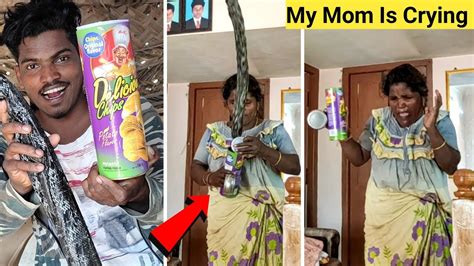 We would like to show you a description here but the site won't allow us. Fake Chips Box Prank My Mom And Family / Fake Snake Prank / Vera level Prank 😂😂 ...... - YouTube