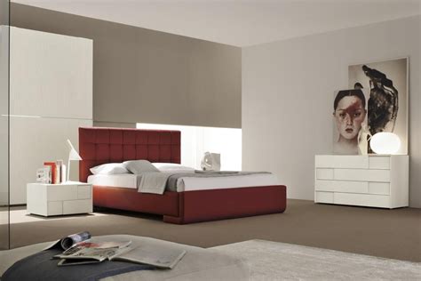 Made In Italy Leather Contemporary Master Bedroom Designs