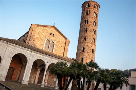 Basilica of Sant'Apollinare Nuovo - Ravenna, Emilia Romagna, Italy - www.rossiwrites.com - Rossi ...