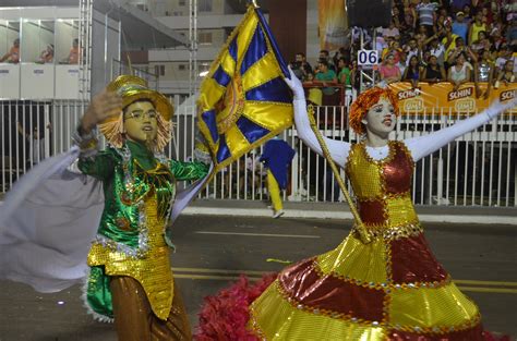 Fotos Confira Como Foi O Desfile Da Piratas Da Batucada Fotos Em