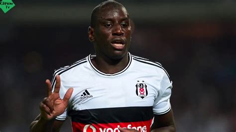 Demba ba, the former chelsea striker, is not considering retirement despite suffering a this is a really bad injury but i can overcome it. Demba Ba Scores on return from injury (İSTANBUL BAŞAKŞEHIR ...