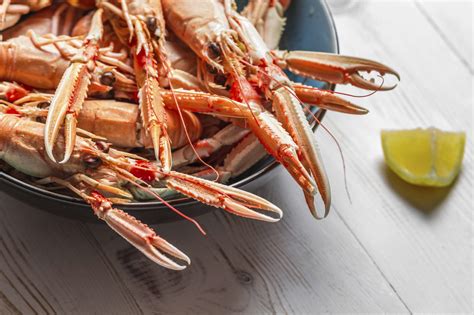 4 Tips For Buying The Freshest Seafood Escoffier