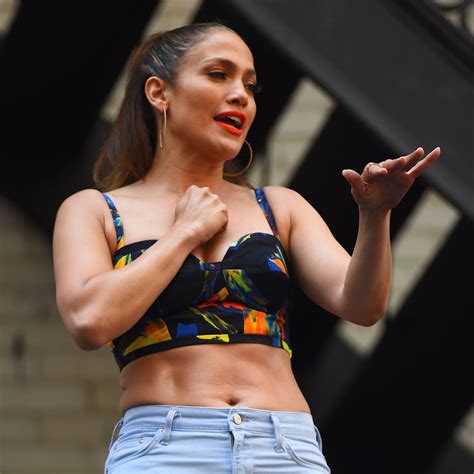 Jennifer Lopez Booty In Tights Jeans Takes On A Music Video In New York