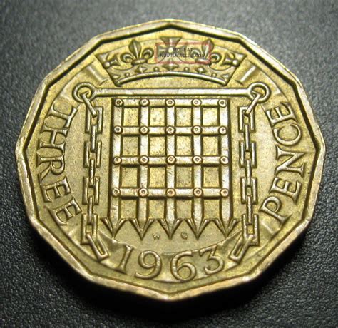 Great Britain 3 Pence Coin 1963 Km 900 Crowned Portcullis