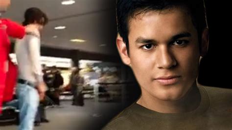 Bronson Pelletier Star Of ‘twilight Peeing At Lax Video