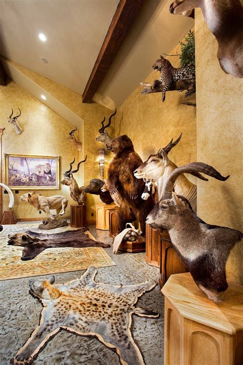 The Ultimate Sportsman Lodge Locati Trophy Rooms Hunting Room
