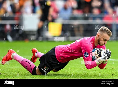 Jasper Cillessen Nec Hi Res Stock Photography And Images Alamy