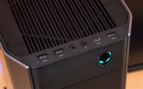 Alienware Aurora R8 Gaming Desktop Review Strong And Chunky Toms