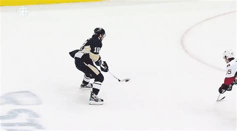 With tenor, maker of gif keyboard, add popular nhl animated gifs to your conversations. James Neal's filthy toe drag goal for the hattrick