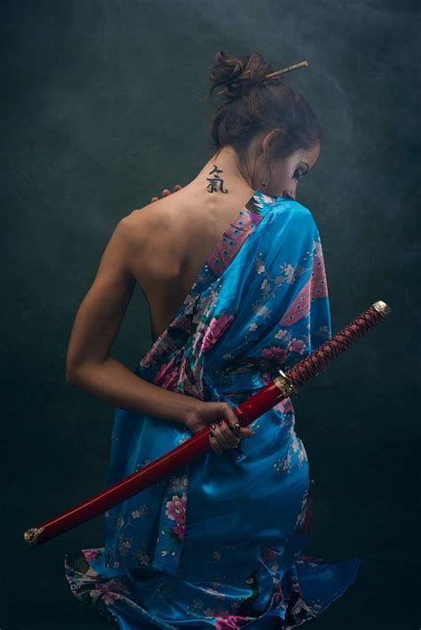 Pin By Ireneusz Kania On Kobiety Female Samurai Samurai Photography