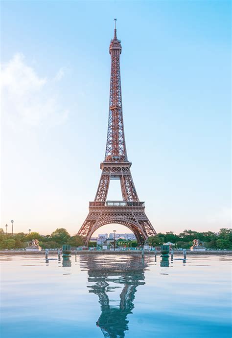 Une Baise Avec Vue Sur La Tour Eiffel Telegraph