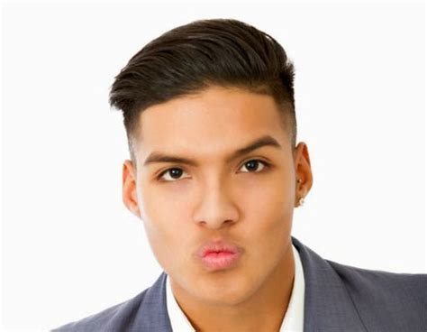 Cara memanjangkan rambut pria ada banyak, dan setiap pria bisa melakukannya, termasuk pria yang tidak memiliki pertumbuhan rambut cepat sekalipun. Model Rambut Pria Terbaru yang Bikin Ganteng Maksimal ...