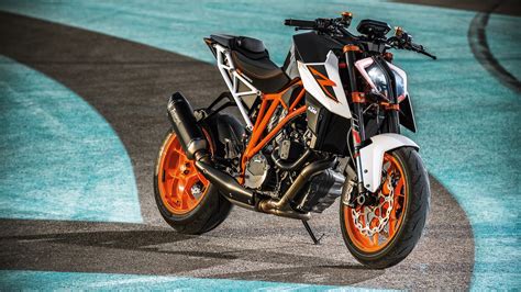 Here are only the best super hd wallpapers. KTM 1290 Super Duke R 2017 Wallpapers | HD Wallpapers | ID ...