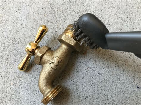 How To Replace A Leaky Outdoor Faucet Or Water Spigot Dengarden