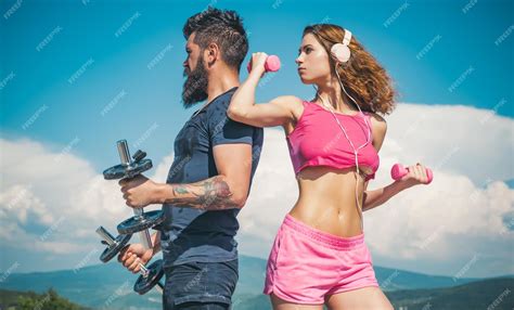Premium Photo Athletic People Fit Young Sporty Sexy Couple Workout Outdoor