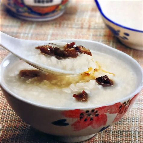 Thanks to a joint acceptation by traditional chinese medicine and modern science, sea cucumber has become a. Sea Cucumber, Chicken and Shrimp Congee | Unfamiliar China