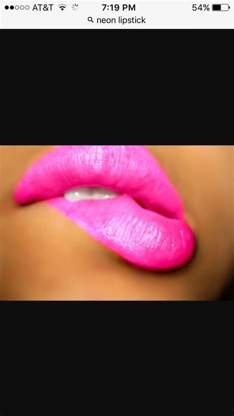 Pretty Lips Wish I Had That Lip Colorgoing To Colombia Mall To Go Get That Lip Color ️💜🎀💞😍