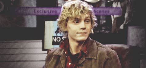 I ain't ashamed of my man crush. Pin by teddie on Evan Peters | Evan peters, Evan, Pretty ...