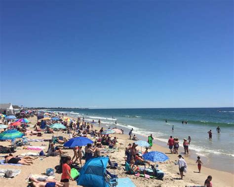 Rhode Island Beaches Misquamicut State Beach And Eastons Beach