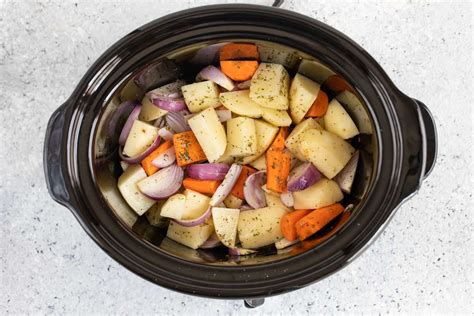 Slow Cooker Tri Tip Roast With Vegetables Recipe
