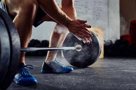 The Surprising Reason Why Powerlifters Pack On The Pounds Regretless