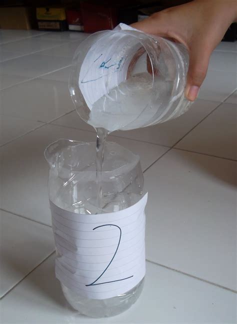 Air kapur dalam wadah berubah. Satu Untuk Semua (kelas A 2010): UJI UDARA HASIL PERNAPASAN