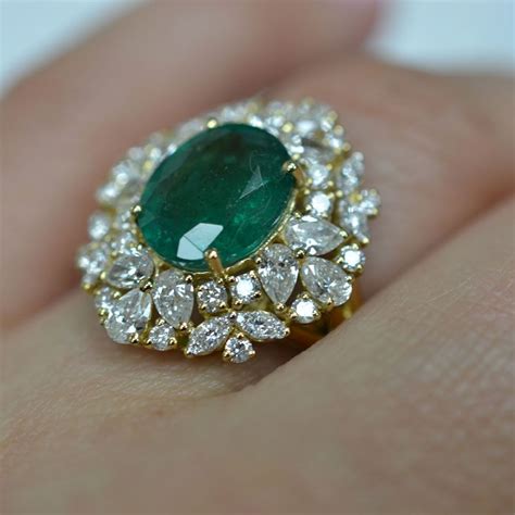 Emerald Jewelry Diamond Jewelry Gold Jewelry Jewelery Jewelry