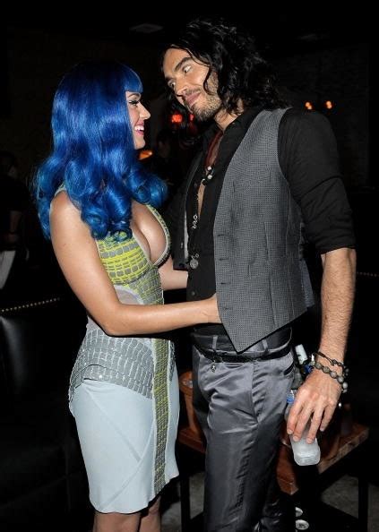 Katy Perry And Russell Brand S Wedding Vows Stir Controversy Glamour