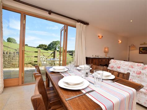 1 Bedroom Cottage In Derbyshire Hope Valley Dog Friendly Holiday