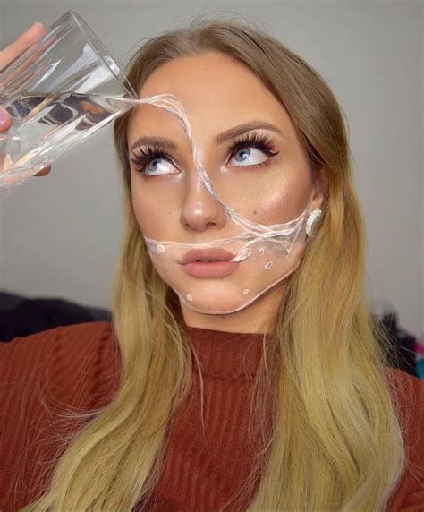 R Unbgbbiivchidctiicbg The Water Was Painted On [her] Face Using Only Makeup This Took [her