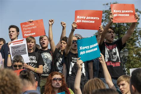 Young Russians Taking The Lead In Anti Putin Protests Ap News