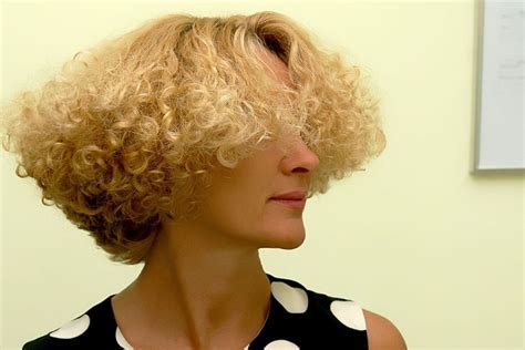 So Gorgeous And Feminine ~ Stacked Bob Perm Side Short Stacked Hair