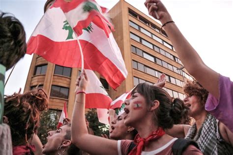 Lebanon Women Human Rights Defenders Are On The Protest Frontline Ifex