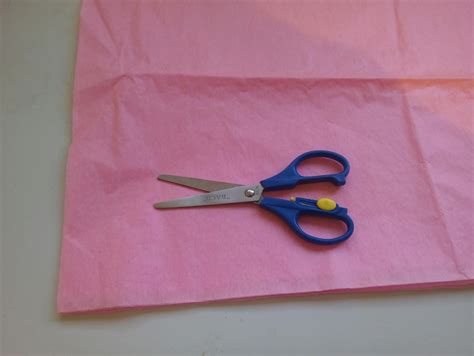 Aprende paso a paso a hacer mariposas de papel fácilmente. Mi Fiesta Creativa: Como hacer mariposas con papel de seda