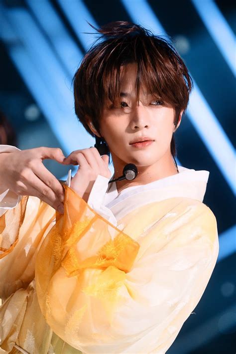 Beomgyu Cut From Inkigayo 230212 E Girl Outfits I Want To Die