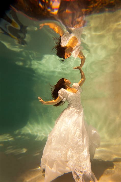 Incredible Underwater Trash The Dress Photos Bridalguide