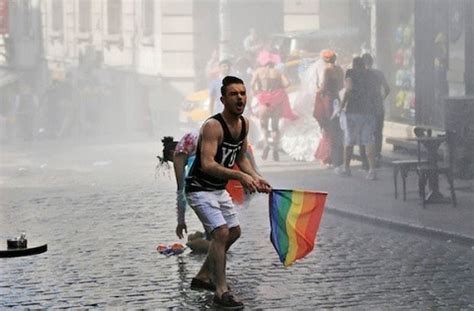 Riot Police Shut Down Istanbul Gay Pride March With Teargas And Rubber