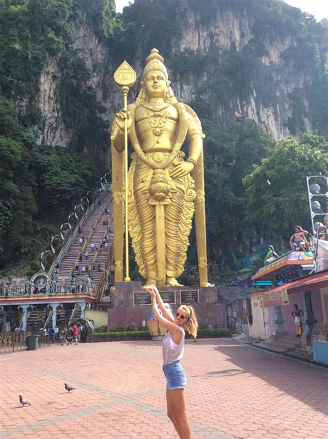Batu Caves - Batu Caves, Selangor | Batu caves, Batu, Petronas towers