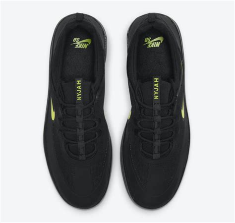 While still using the same outsole, the nyjah free 2 takes inspiration from the nike air zoom spiridon by incorporating strategically placed breathable mesh panels to keep your feet cool during those hot. Nike SB Nyjah Free 2 Black Cyber BV2078-005 Release Date - SBD
