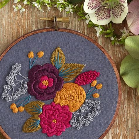 Embroidery Hoop Art Floral Embroidery Pattern Beginner Etsy